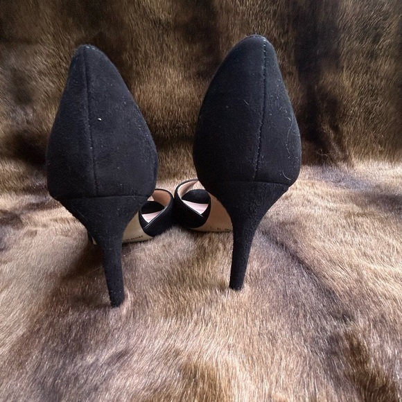 L.K. BENNETT
Kayleigh Stiletto Heel Court
Shoes size 38 eu - Picture 4 of 10